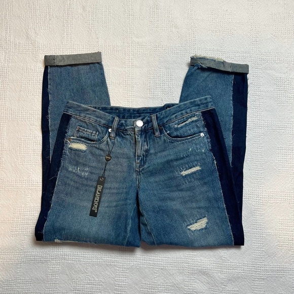 BLANKNyc Crop Boyfriend Distressed Jeans - Picture 1 of 8